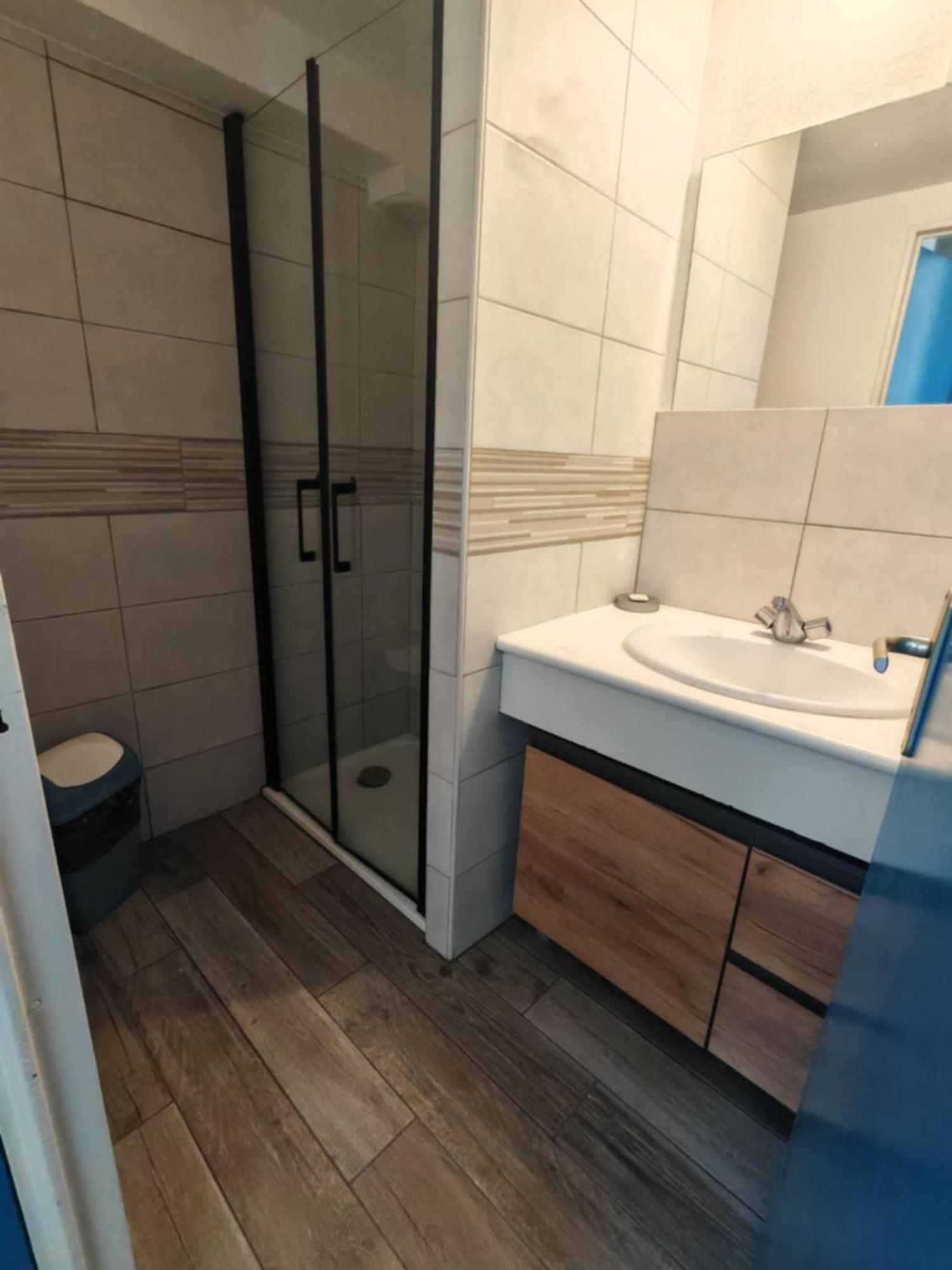 Maison 100M De La Plage Avec Parking Securise Plus Fibre Optique Internet Вальрас-Пляж Экстерьер фото